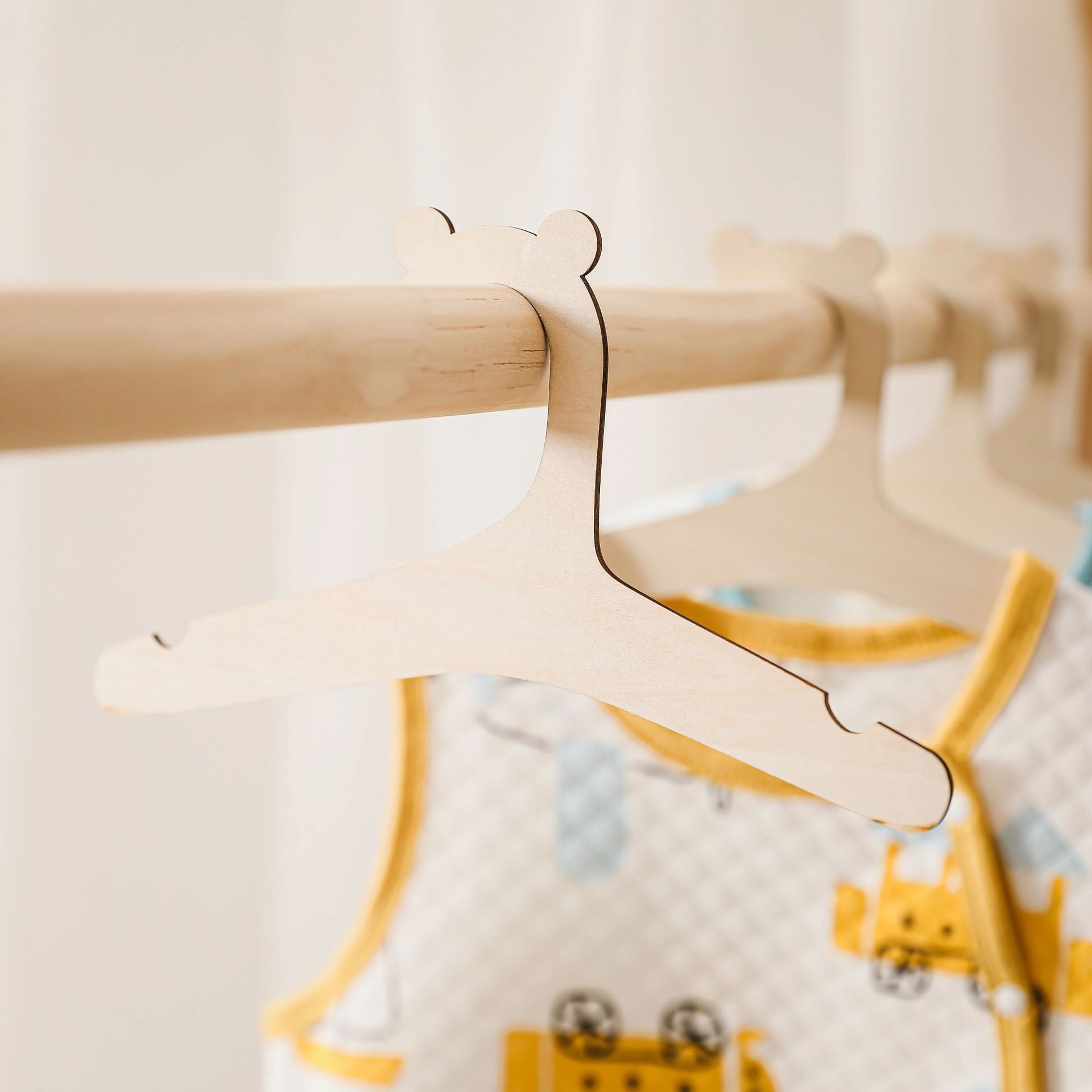 5/10 Uds. Perchas de madera pa - Baby Clothing Hanging Rack reseña y precio